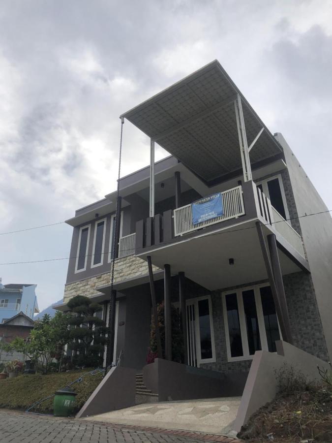 Villa Kusuma Hill A8 Batu  Buitenkant foto